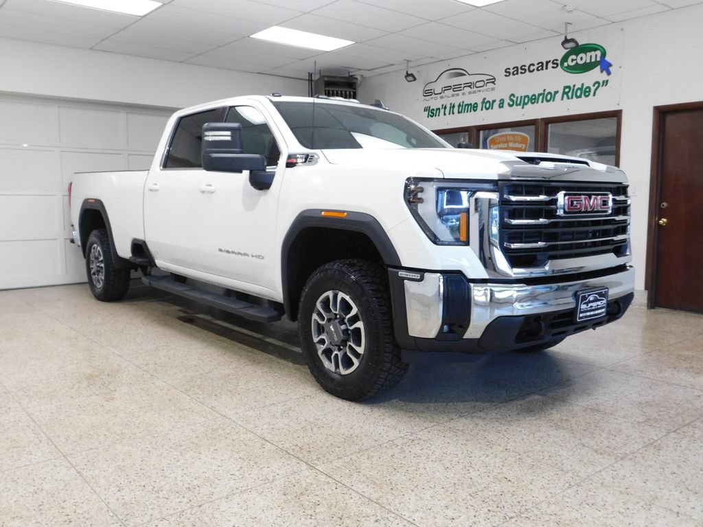 Used 2024 GMC Sierra 2500 SLE w/ SLE Convenience Package AWD/4WD image 3