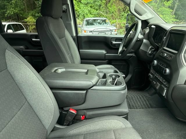 Used 2026 Chevrolet Silverado 2500 Custom w/ Custom Value Package AWD/4WD image 8