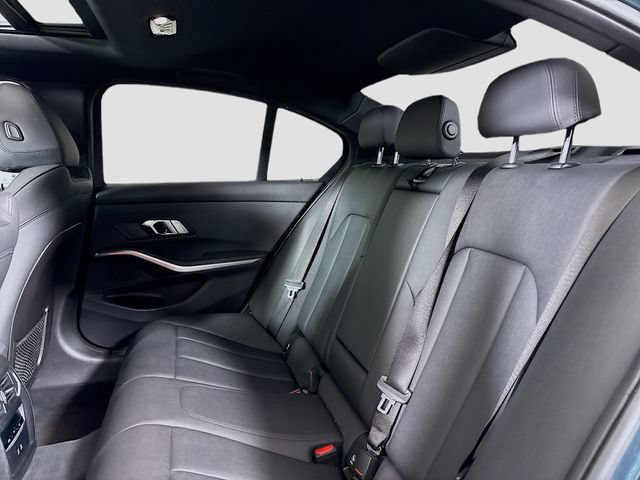 Used 2021 BMW 330i Sedan w/ Driving Assistance Package RWD image 24