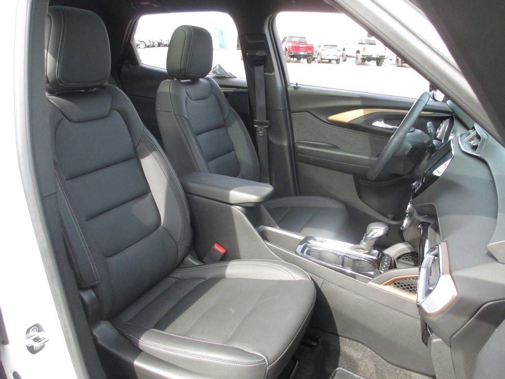 Used 2023 Chevrolet TrailBlazer ACTIV w/ Sun and Liftgate Package image 21