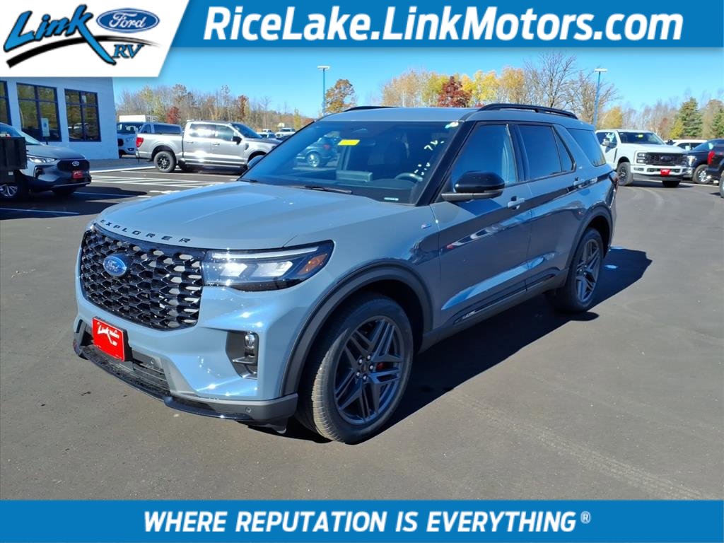 New 2026 Ford Explorer ST-Line image 1