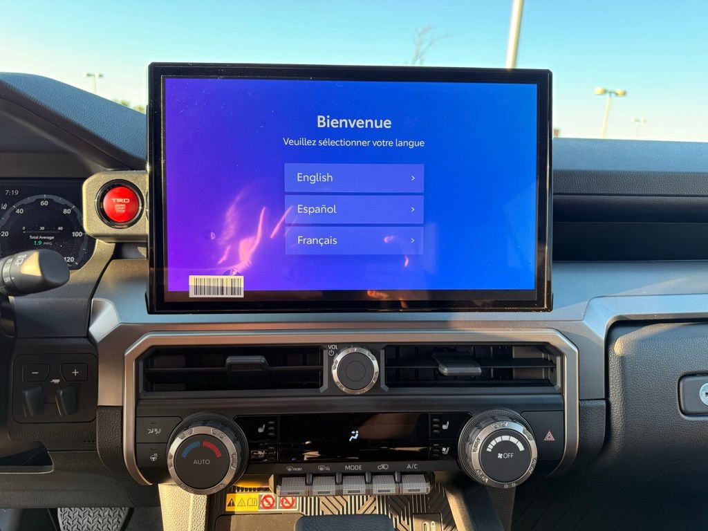 Used 2025 Toyota 4Runner TRD Off-Road Premium image 14