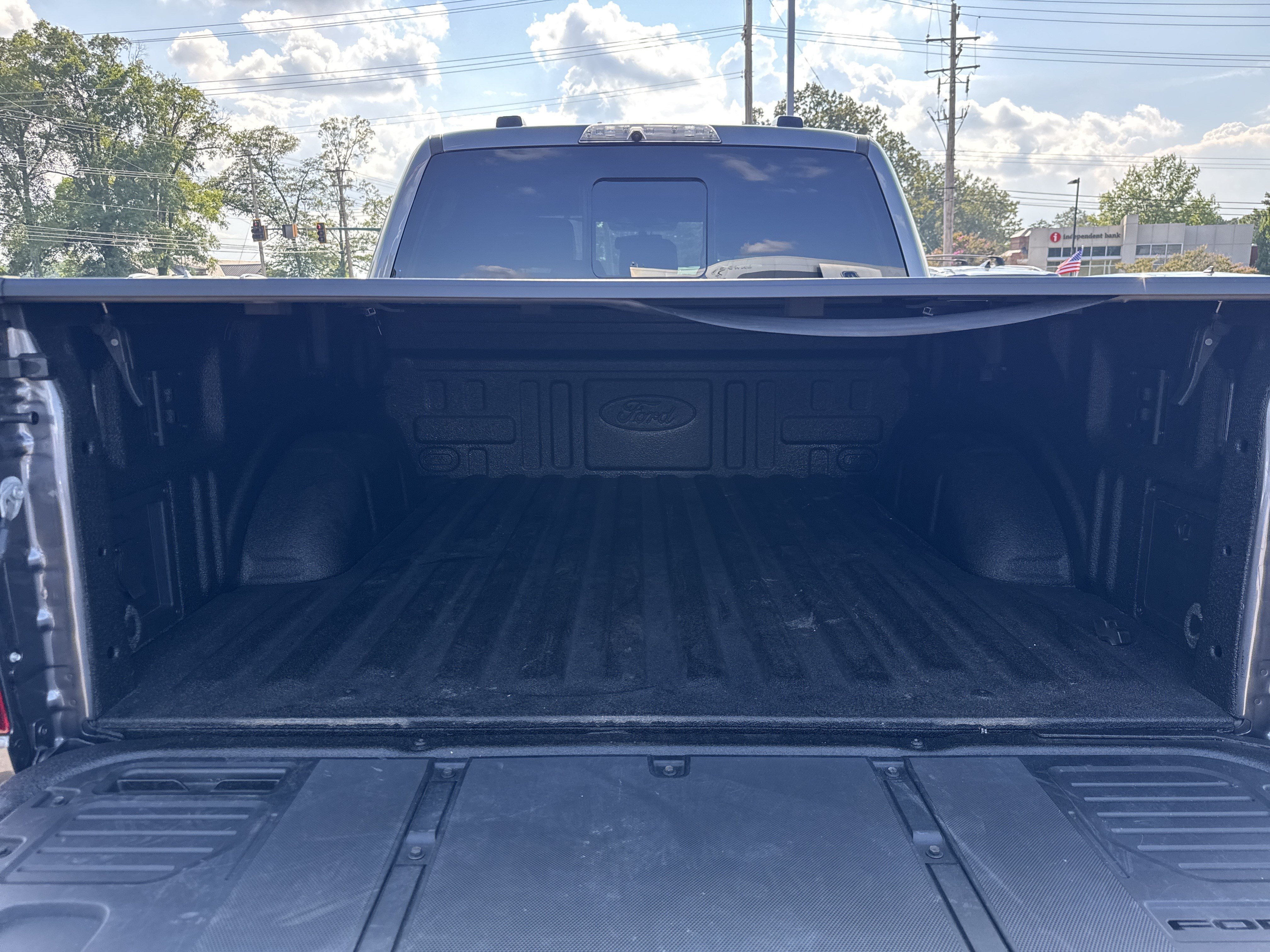 Used 2025 Ford F150 Raptor w/ Equipment Group 803A Raptor R AWD/4WD image 13
