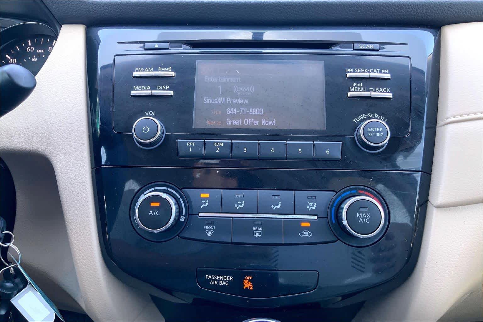 Used 2017 Nissan Rogue S FWD image 29