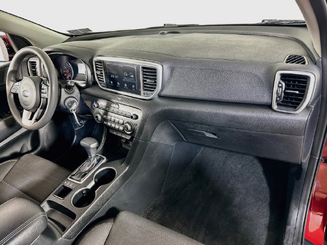 Used 2021 Kia Sportage LX w/ LX AWD Popular Package image 12