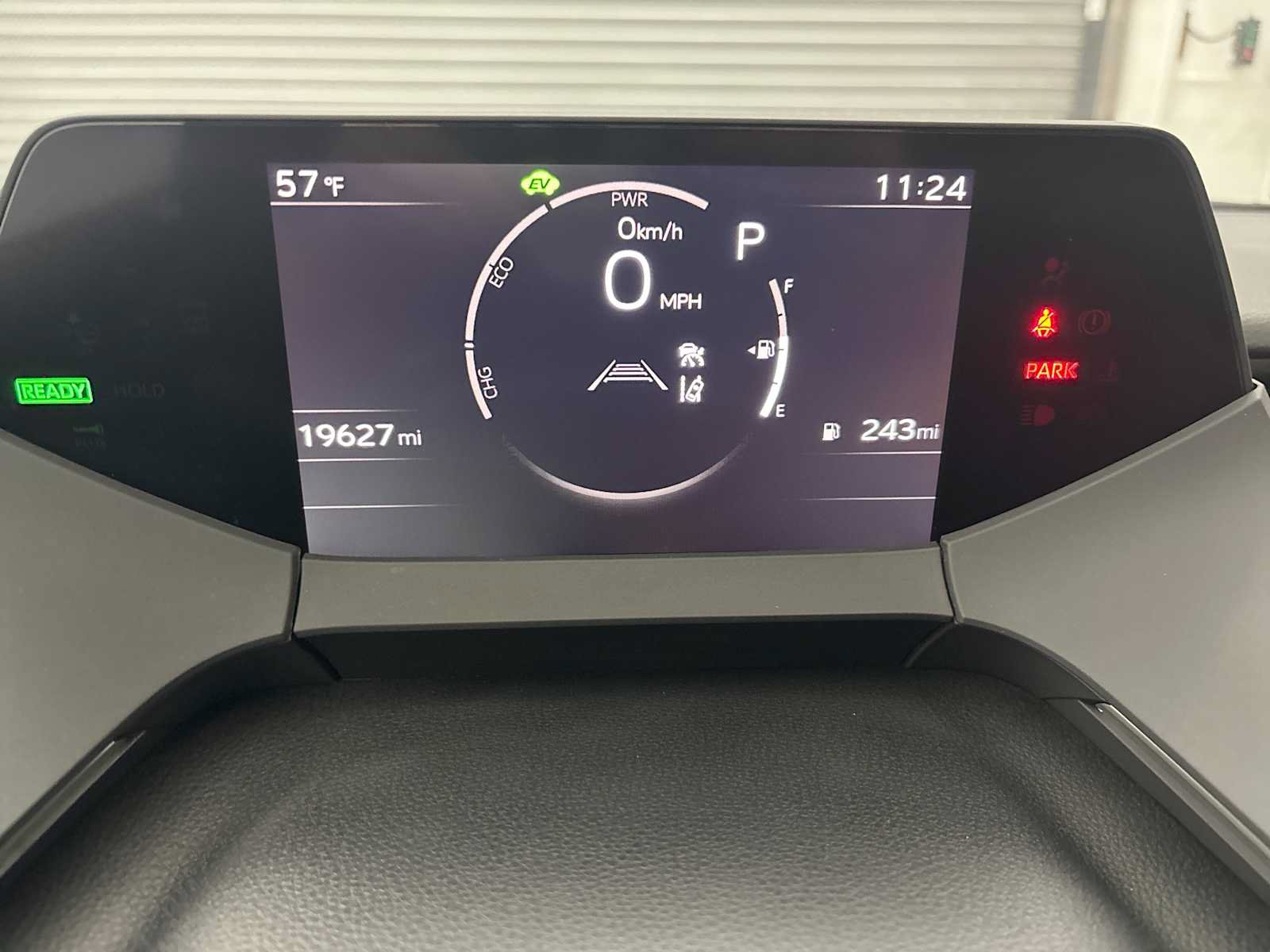 Used 2024 Toyota Prius Limited w/ Limited Premium Package FWD image 10
