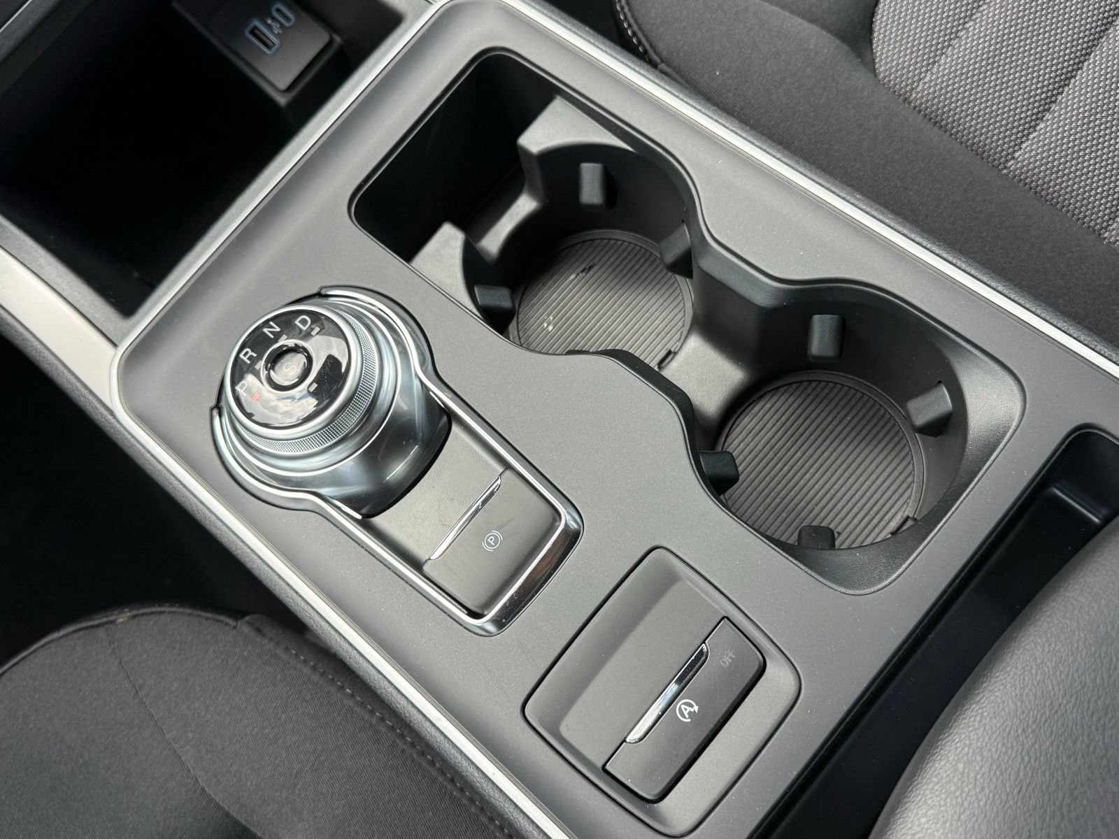 New 2024 Ford Edge SE AWD/4WD image 27