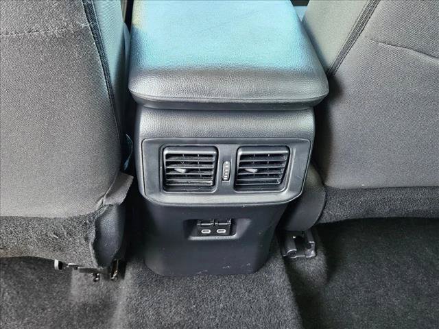 Used 2024 Toyota RAV4 XLE AWD/4WD image 17