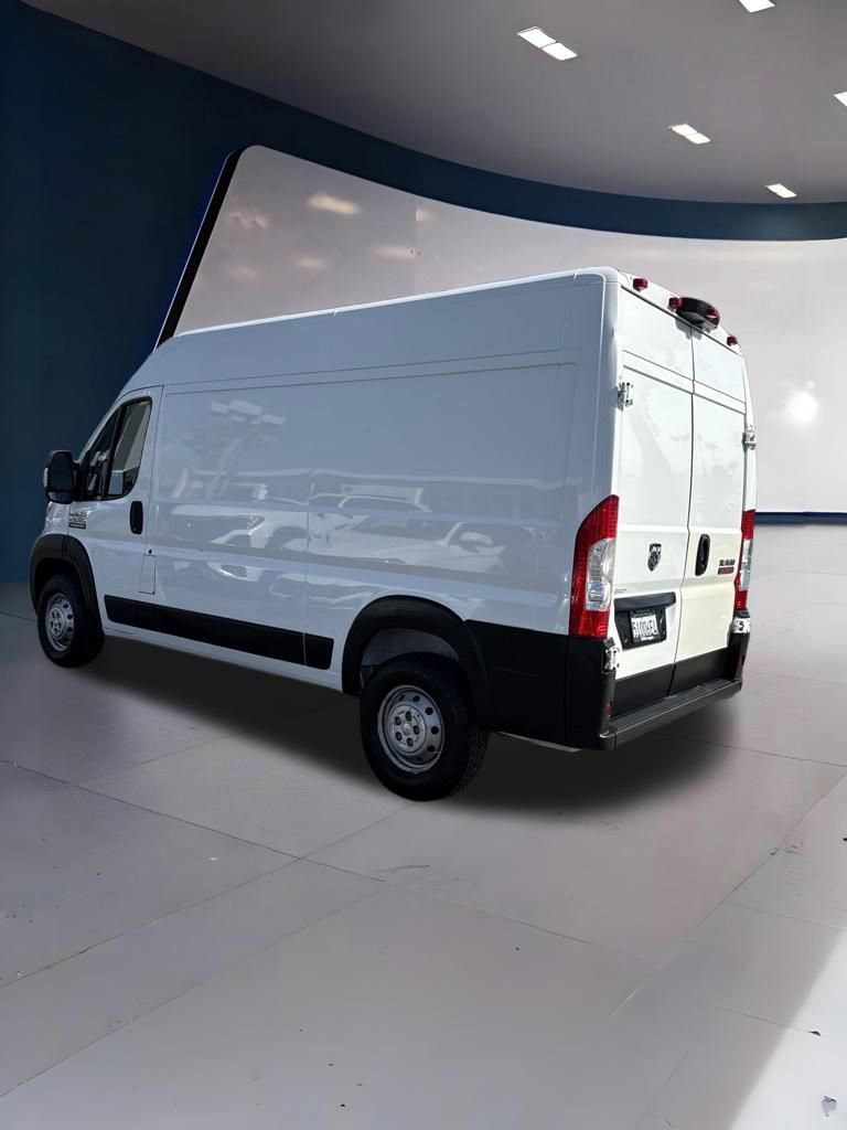 Used 2022 RAM ProMaster 2500 w/ Driver Convenience Group FWD image 4