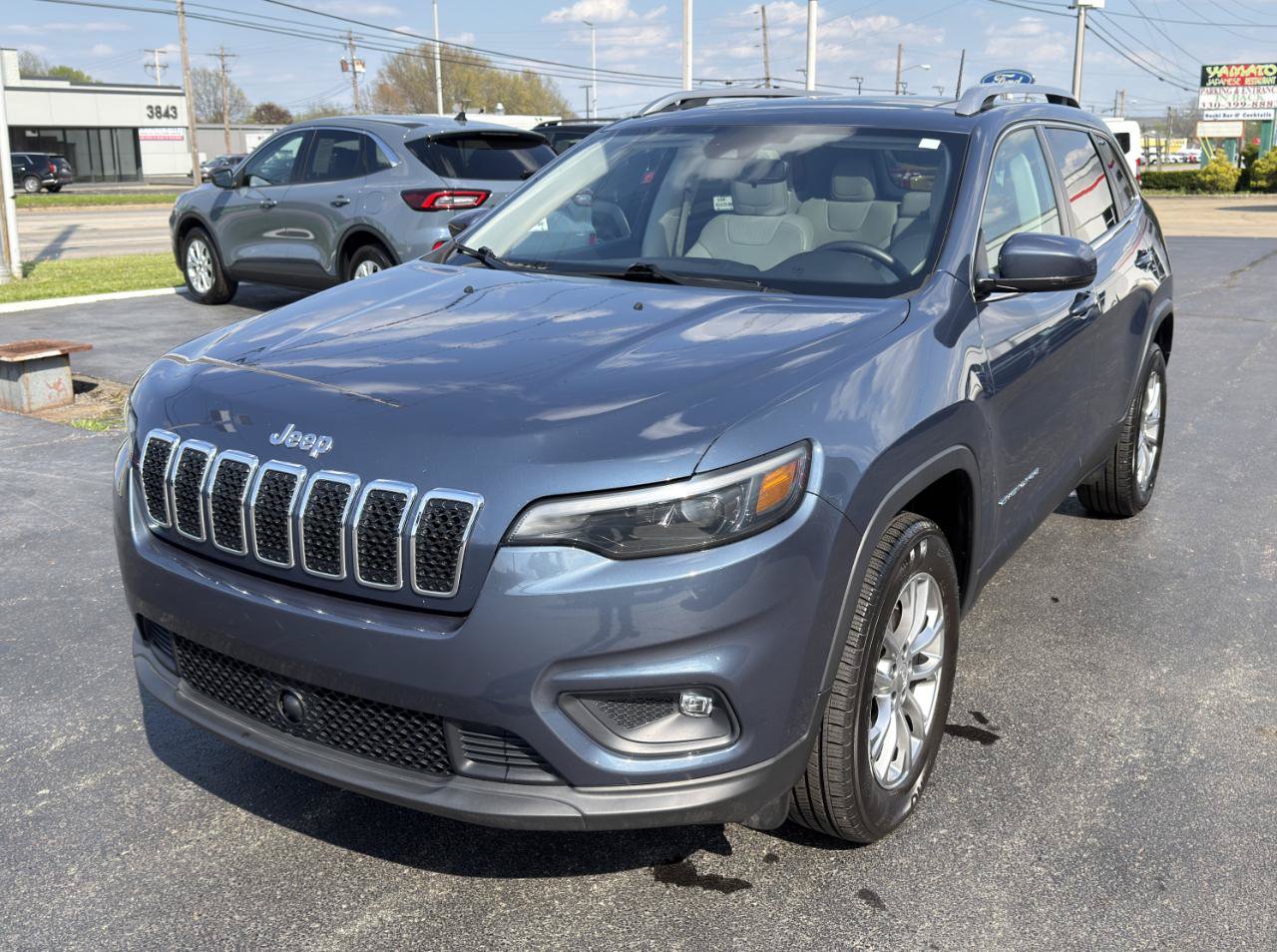 Used 2021 Jeep Cherokee Latitude Lux w/ Sun & Sound Group AWD/4WD image 8