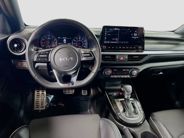 Certified 2023 Kia Forte GT-Line FWD image 24