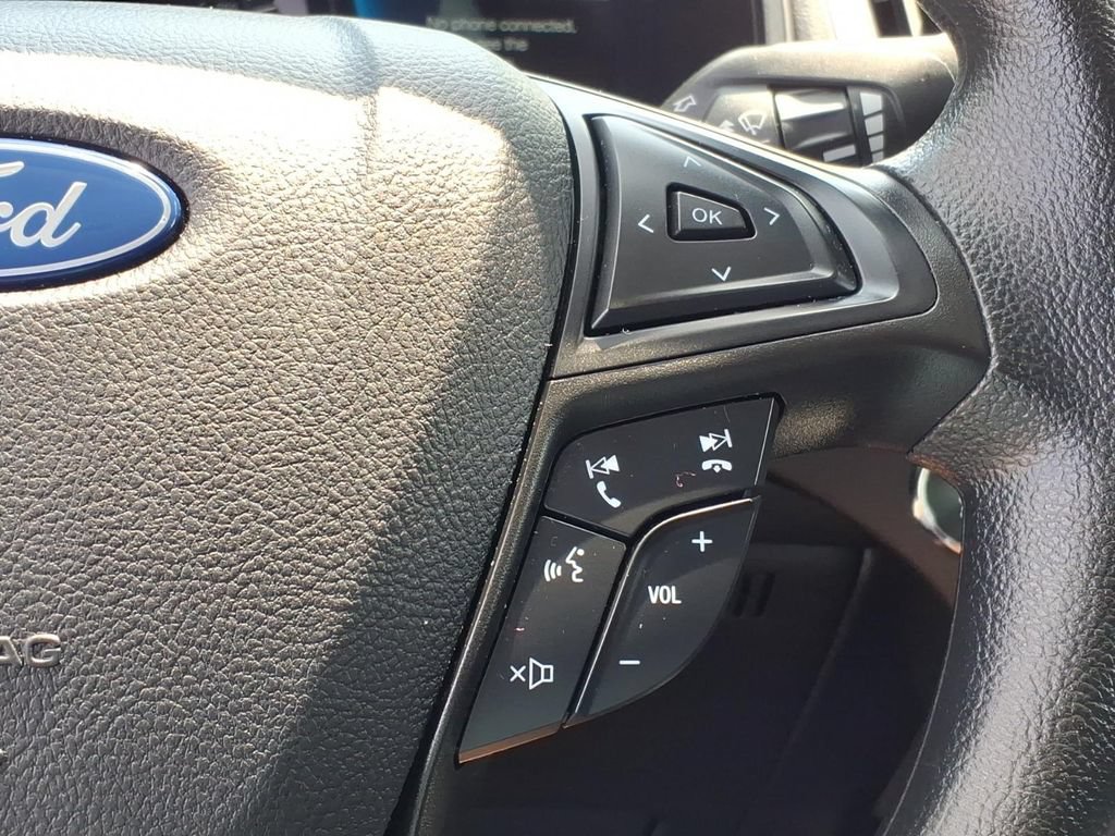 Used 2022 Ford Edge SE w/ Black Appearance Package AWD/4WD image 10