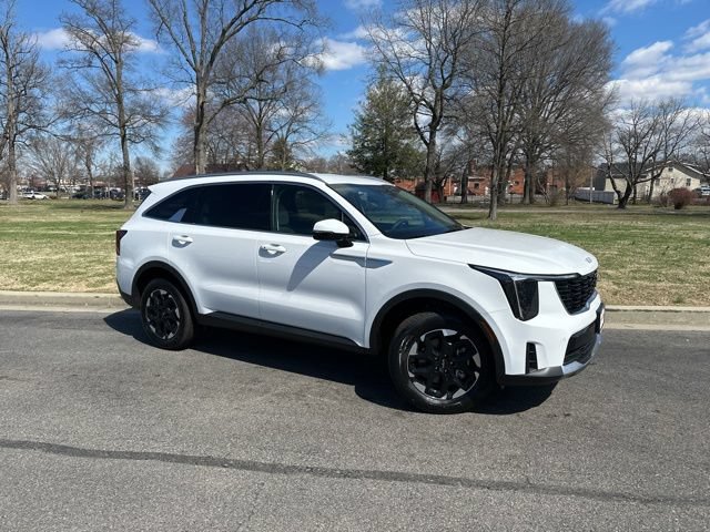 New 2026 Kia Sorento S AWD/4WD image 2