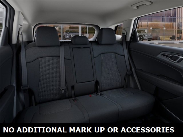 New 2026 Kia Sportage LX image 16