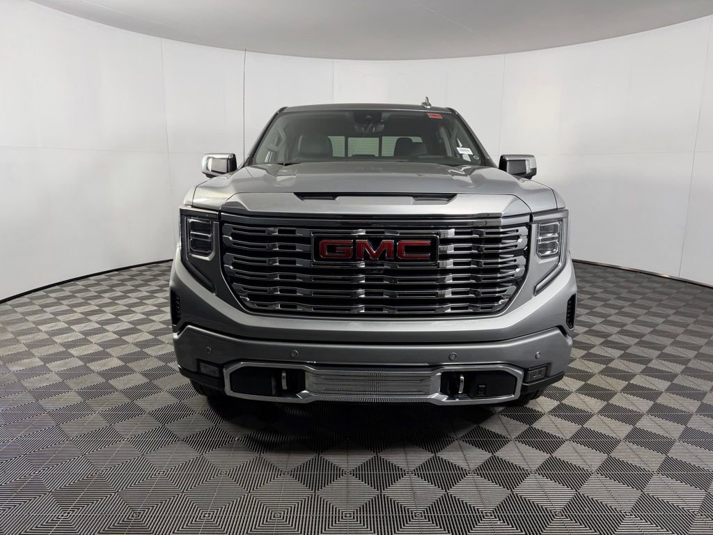 Used 2024 GMC Sierra 1500 Denali w/ Denali Reserve Package image 10