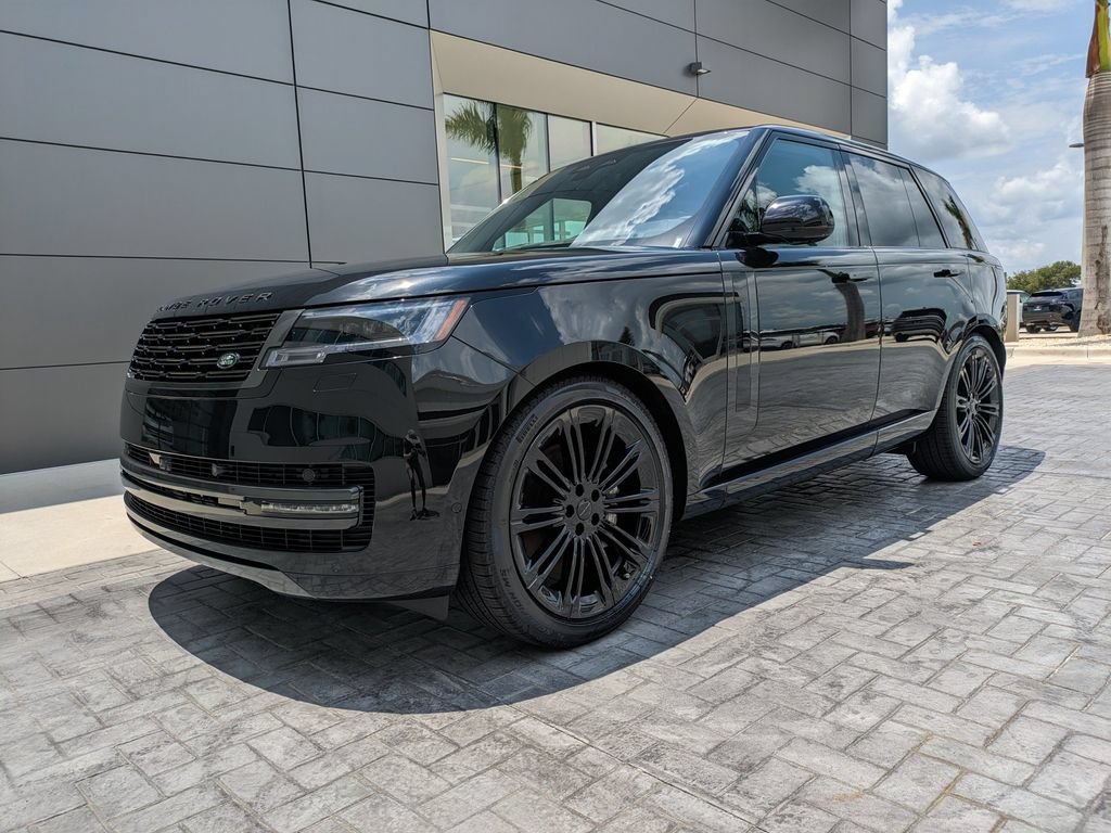 New 2026 Land Rover Range Rover SE
