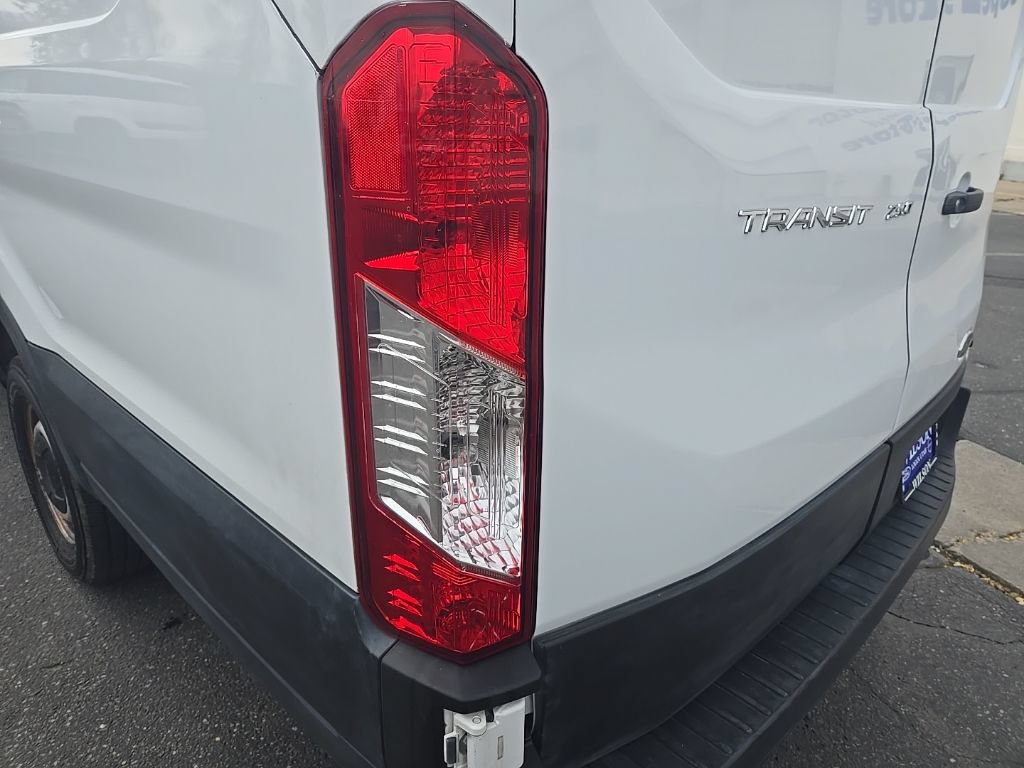Used 2023 Ford Transit 250 148 High Roof Extended RWD image 32