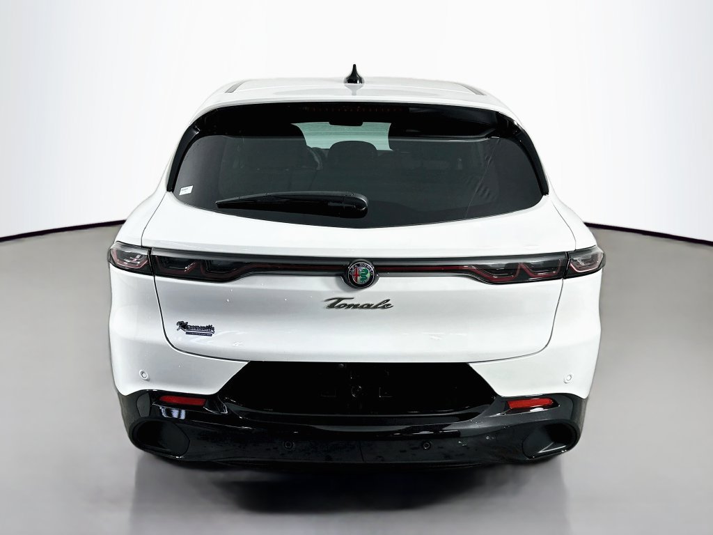 Used 2025 Alfa Romeo Tonale AWD/4WD image 6