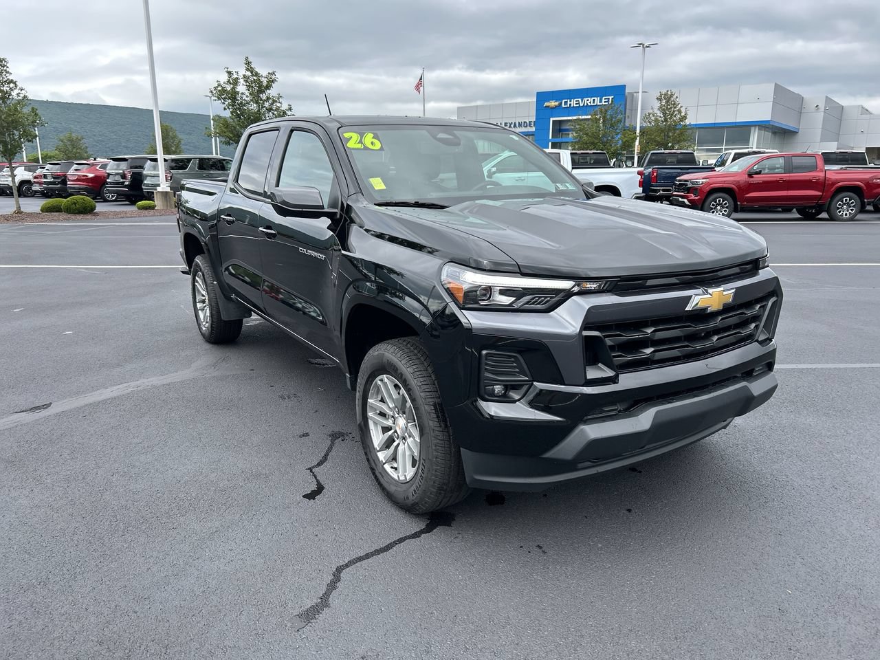 New 2026 Chevrolet Colorado LT w/ LT Convenience Package AWD/4WD image 1