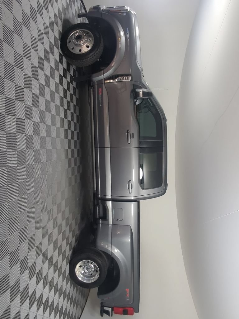 Certified 2025 Ford F450 Lariat w/ Lariat Ultimate Package AWD/4WD image 13