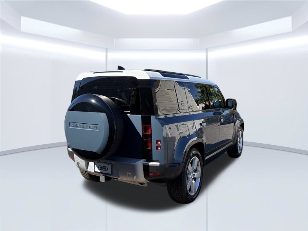Used 2024 Land Rover Defender 110 S AWD/4WD image 5