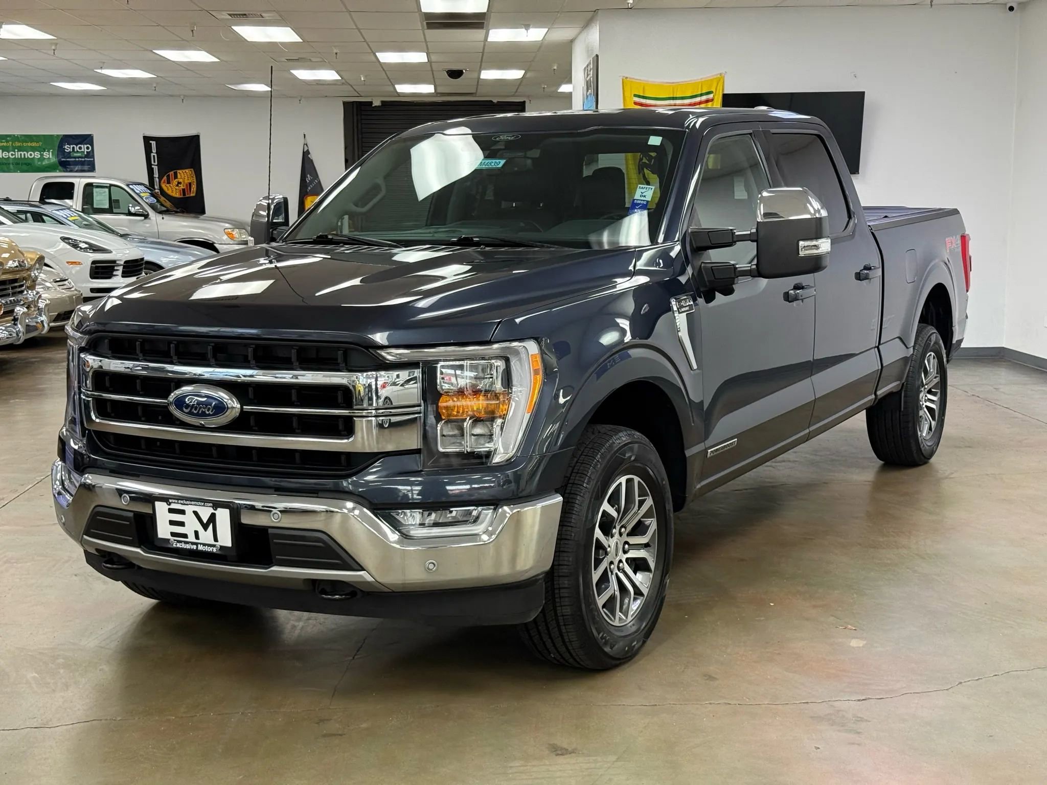 Used 2021 Ford F150 Lariat w/ Trailer Tow Package image 3