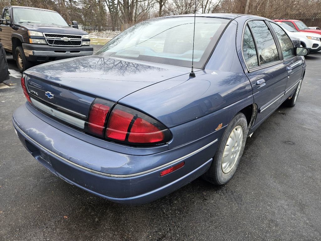Used 1997 Chevrolet Lumina w/ Preferred Equipment Group 1 image 9