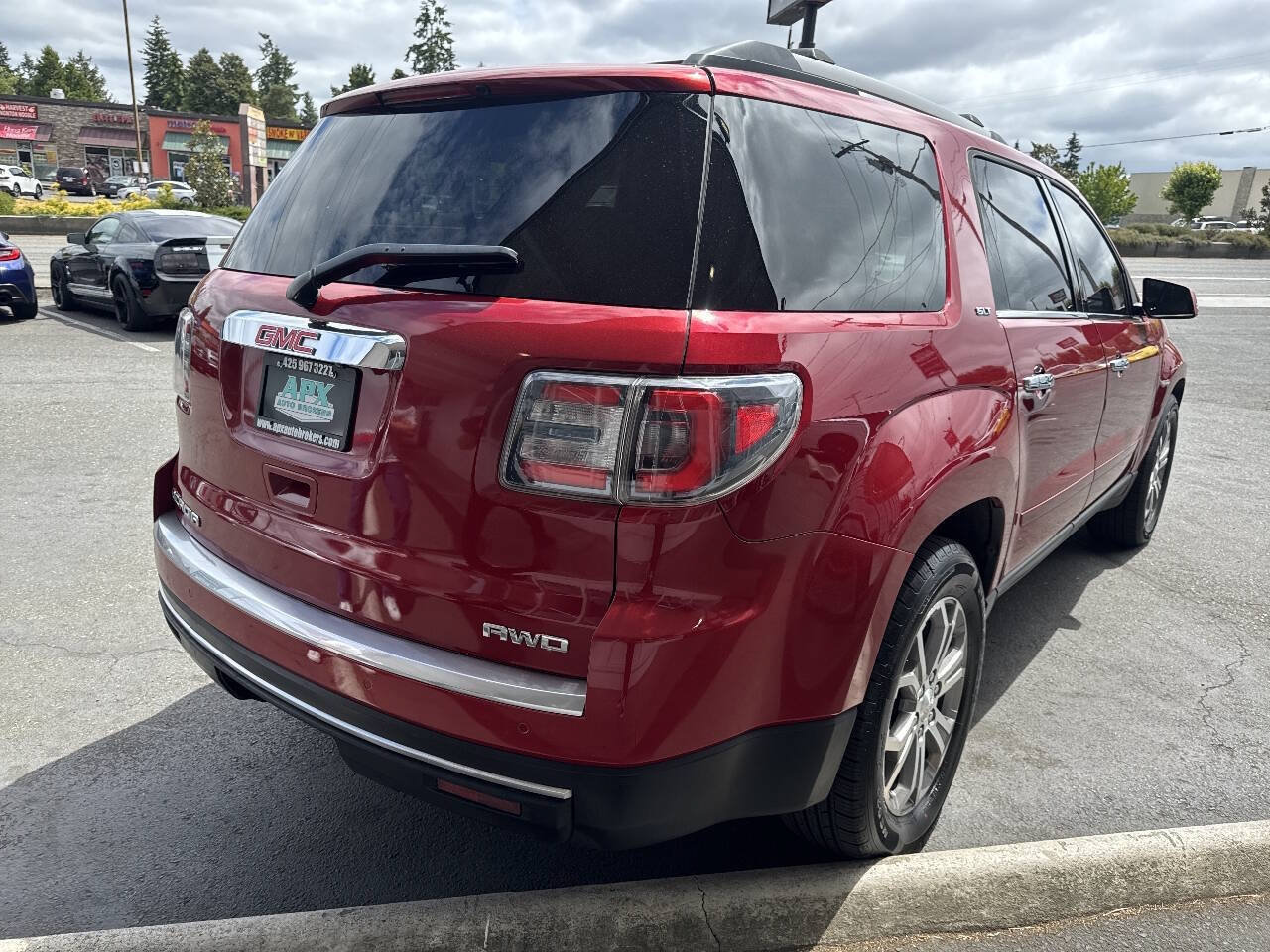 Used 2013 GMC Acadia SLT AWD/4WD image 6