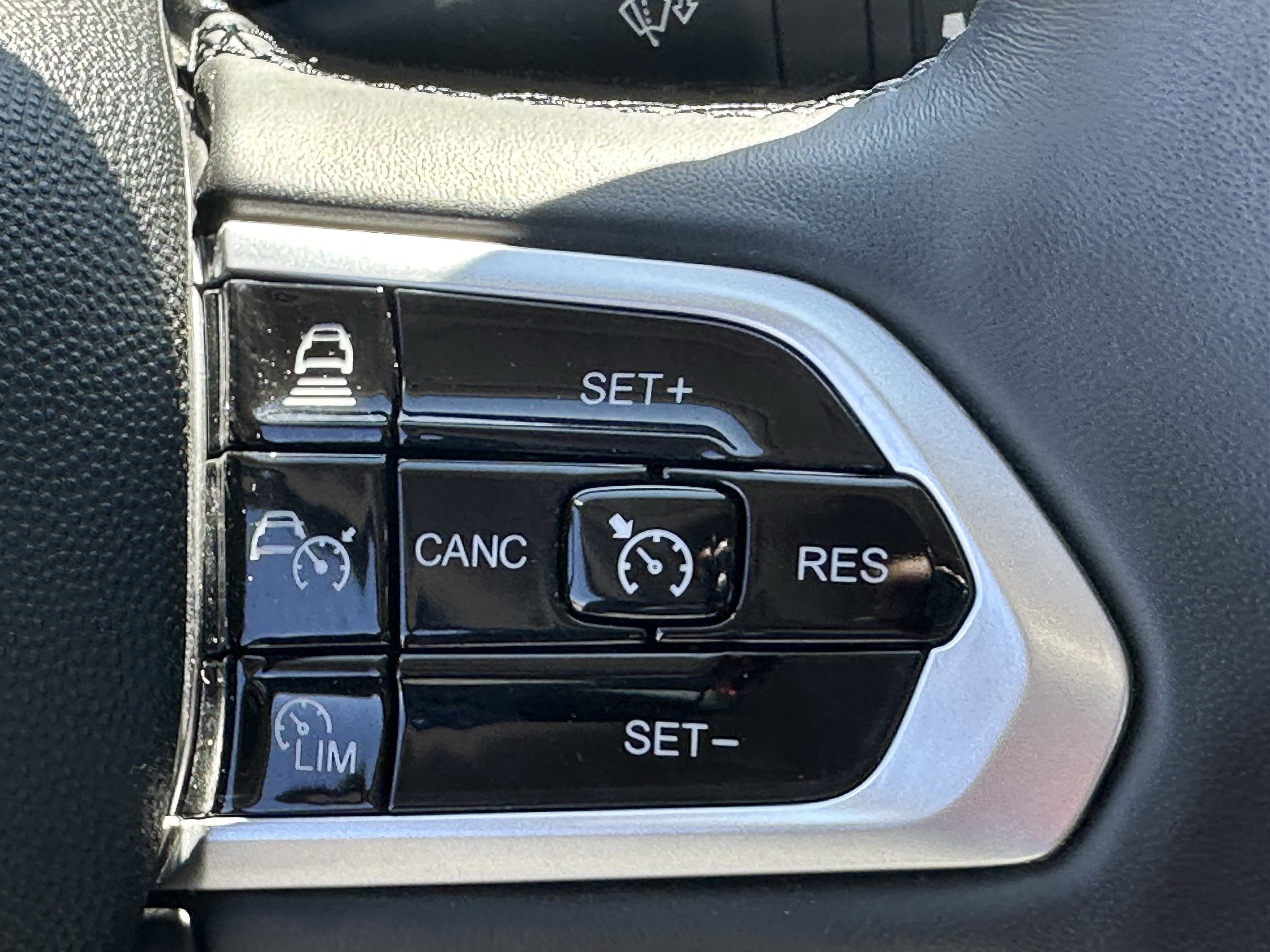 Used 2024 RAM ProMaster 3500 image 25