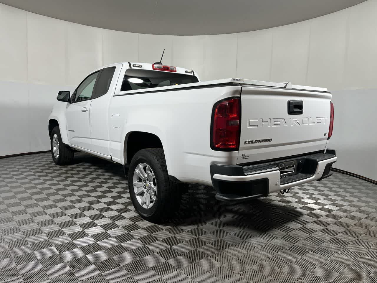 Used 2022 Chevrolet Colorado LT w/ Fleet Safety Package RWD image 6
