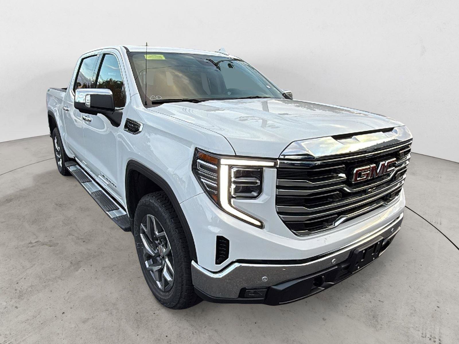 New 2026 GMC Sierra 1500 SLT w/ SLT Premium Plus Package