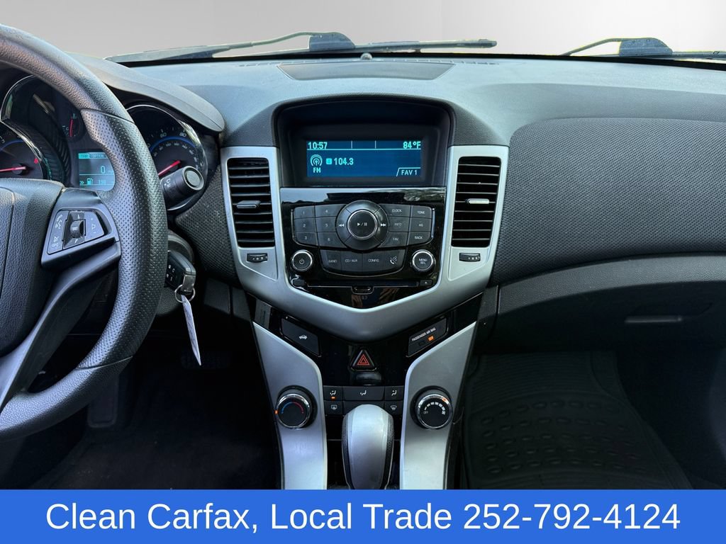 Used 2015 Chevrolet Cruze LT w/ Sun And Sound Package FWD image 11