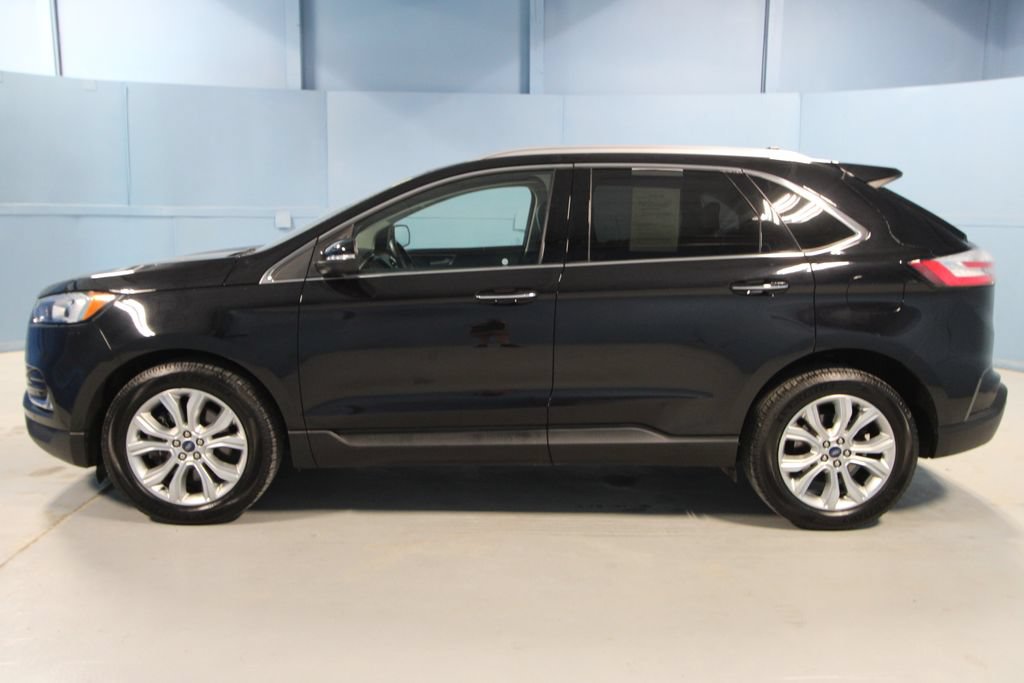Used 2020 Ford Edge Titanium AWD/4WD image 27