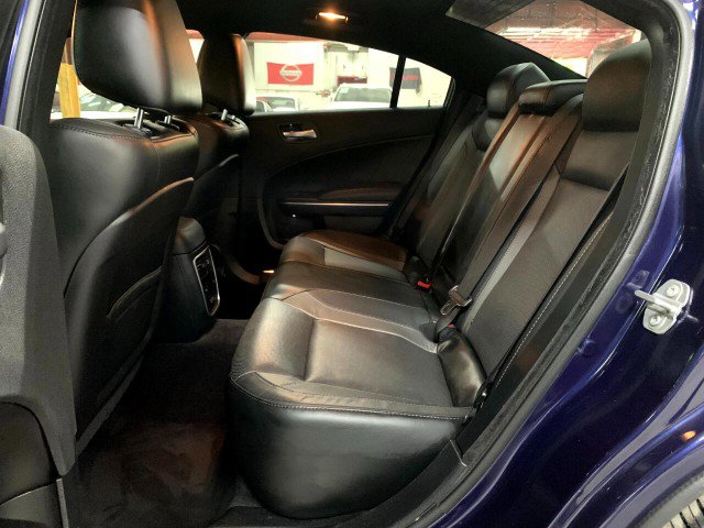 Used 2017 Dodge Charger SXT w/ Plus Group image 34