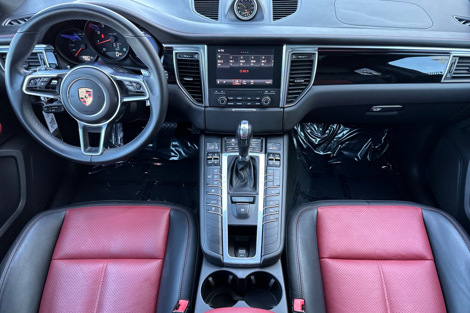 Used 2018 Porsche Macan image 13