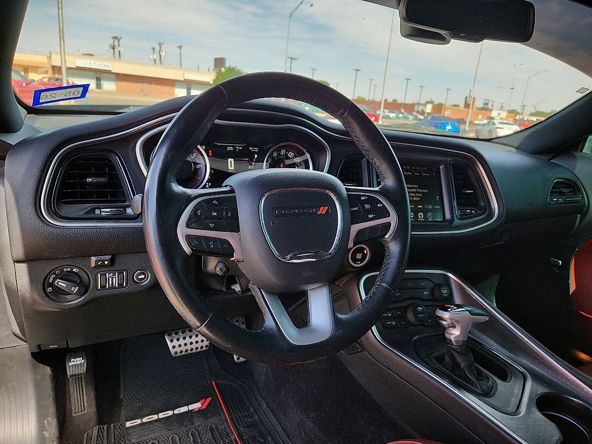 Used 2016 Dodge Challenger SXT Plus RWD image 6