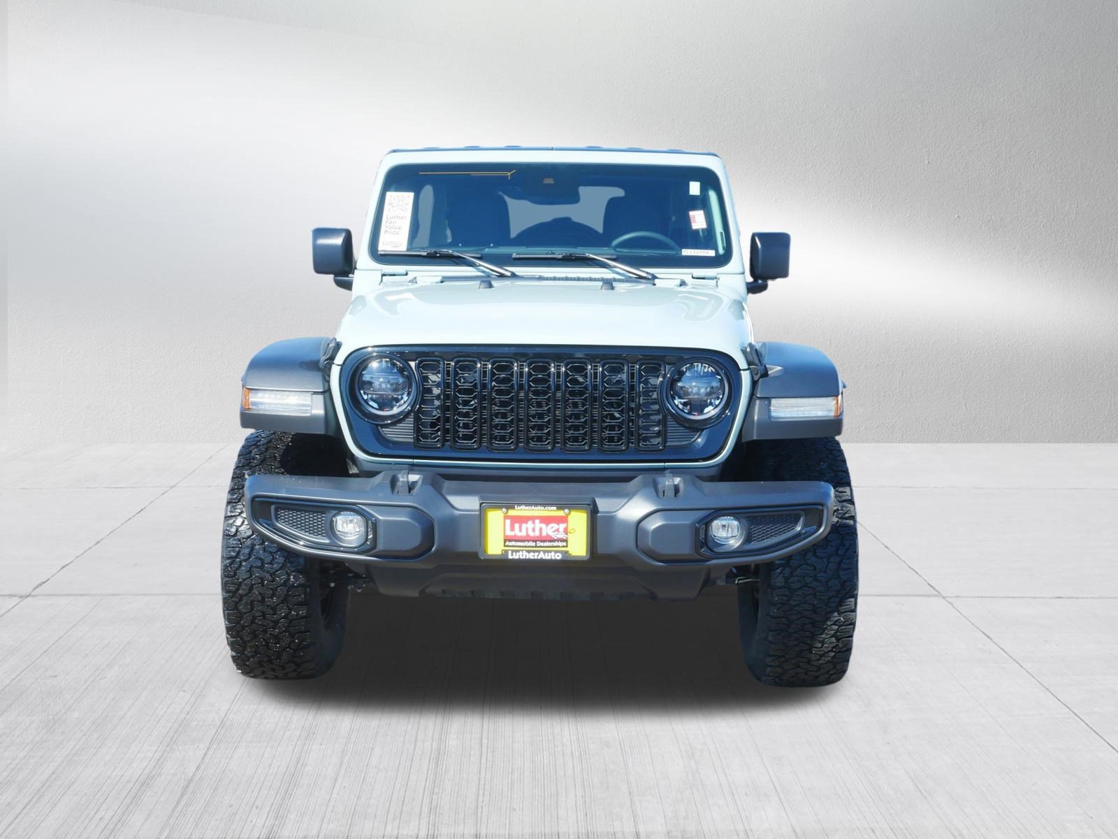 Used 2024 Jeep Wrangler Willys video 2