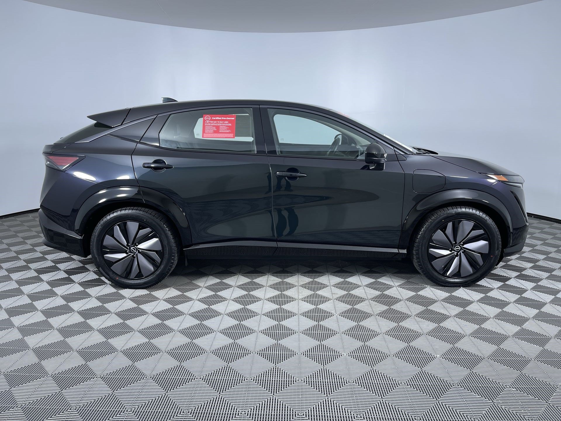 Certified 2024 Nissan Ariya AWD image 10