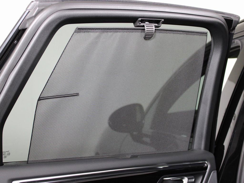 Certified 2026 Porsche Macan image 34