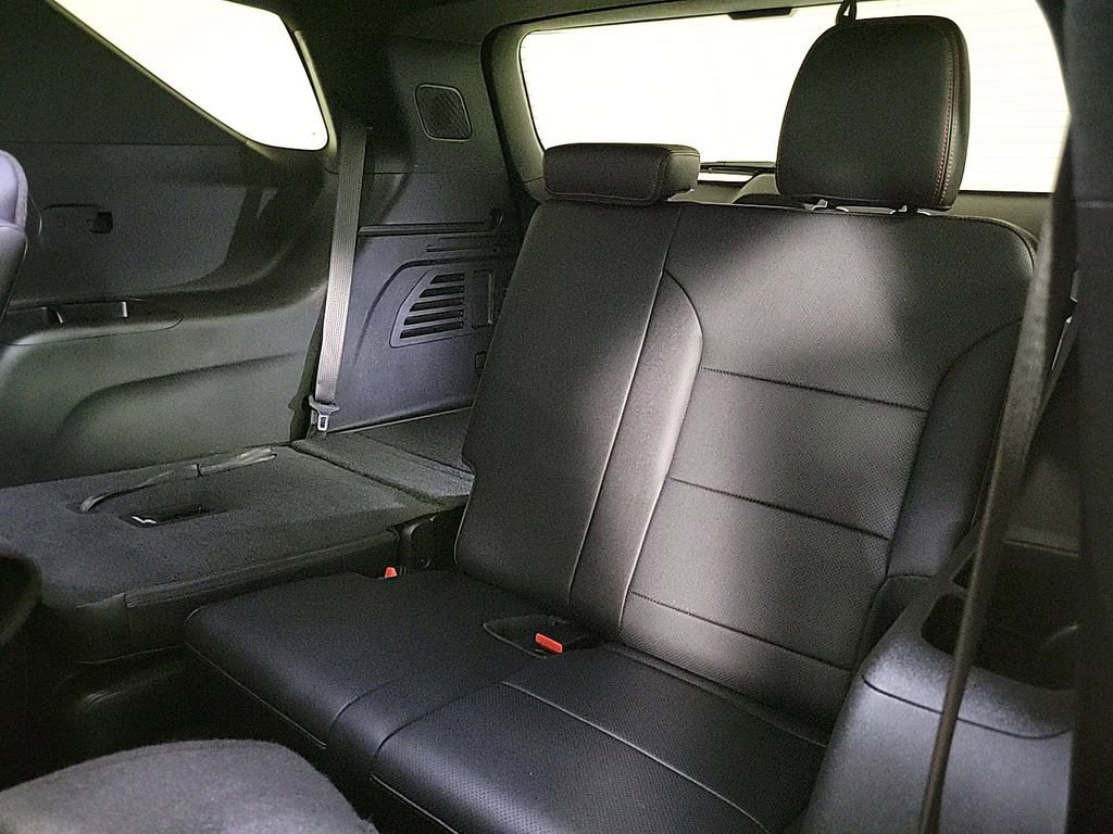 Used 2025 Chevrolet Traverse Z71 w/ Enhanced Driving Package image 14