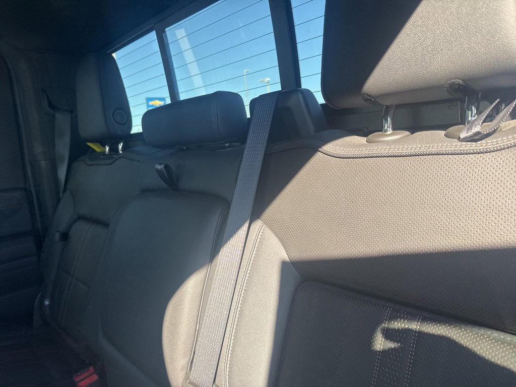 Used 2024 Chevrolet Silverado 2500 High Country w/ High Country Premium Package image 13