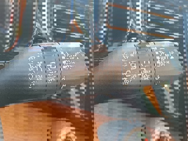 Used 2024 Jeep Grand Wagoneer L Series III w/ Rear Seat Video Group 1 image 31