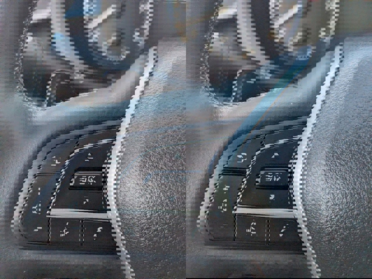 Certified 2025 INFINITI QX55 Luxe w/ Cargo Package image 25