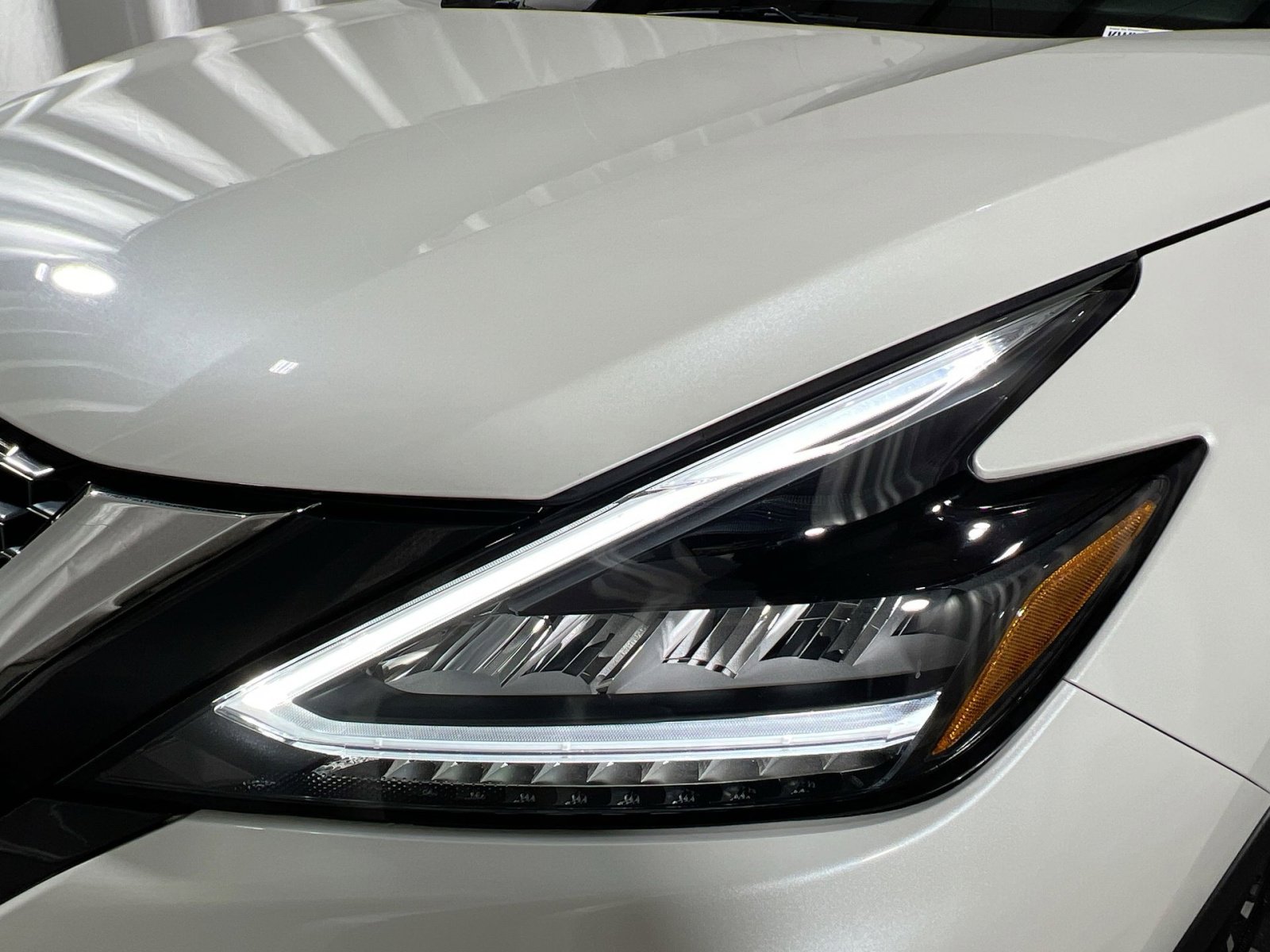 Used 2024 Nissan Murano SV image 13