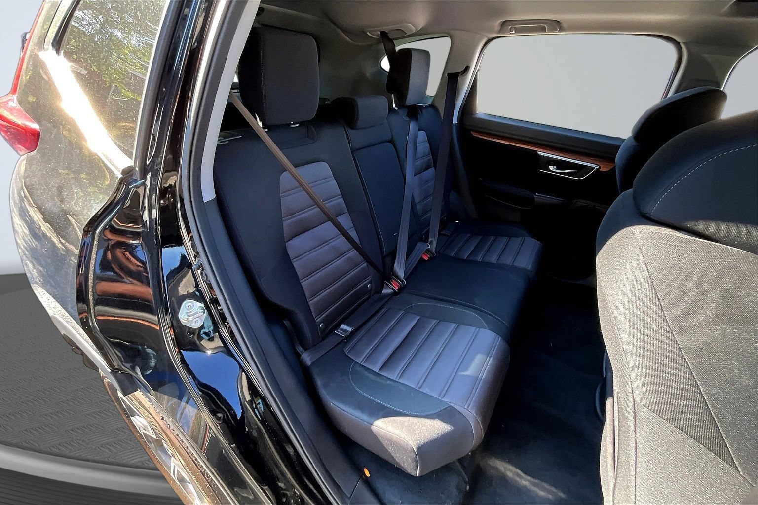 Used 2019 Honda CR-V EX image 24