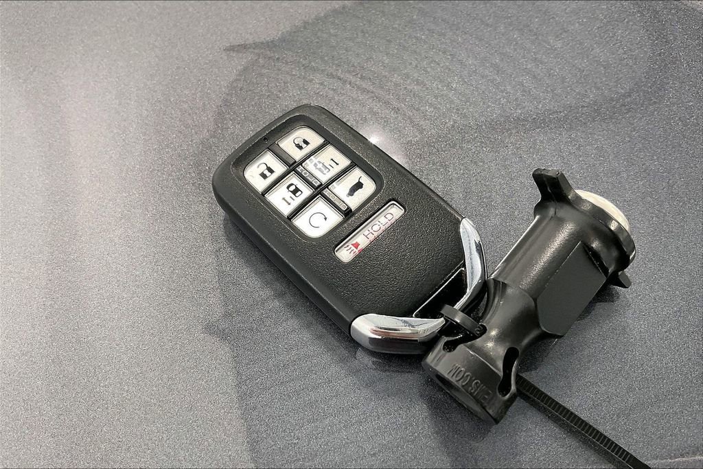 Used 2024 Honda Odyssey Touring image 13
