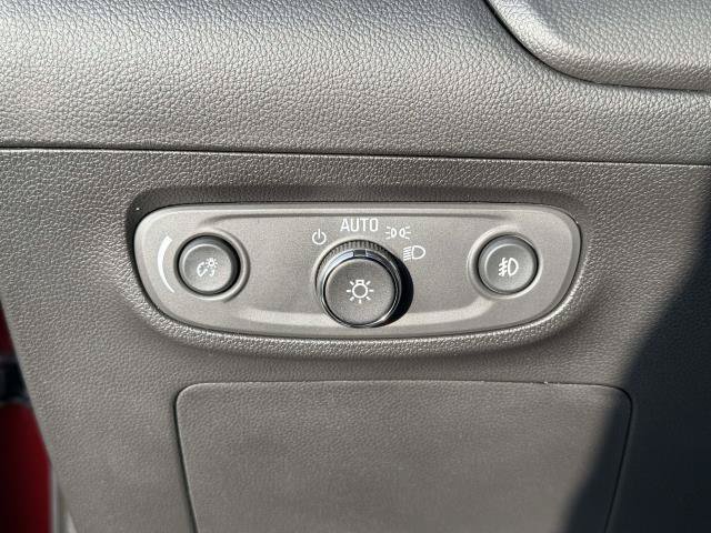 Used 2023 Buick Encore GX Preferred w/ Cold Weather Comfort Package AWD/4WD image 17
