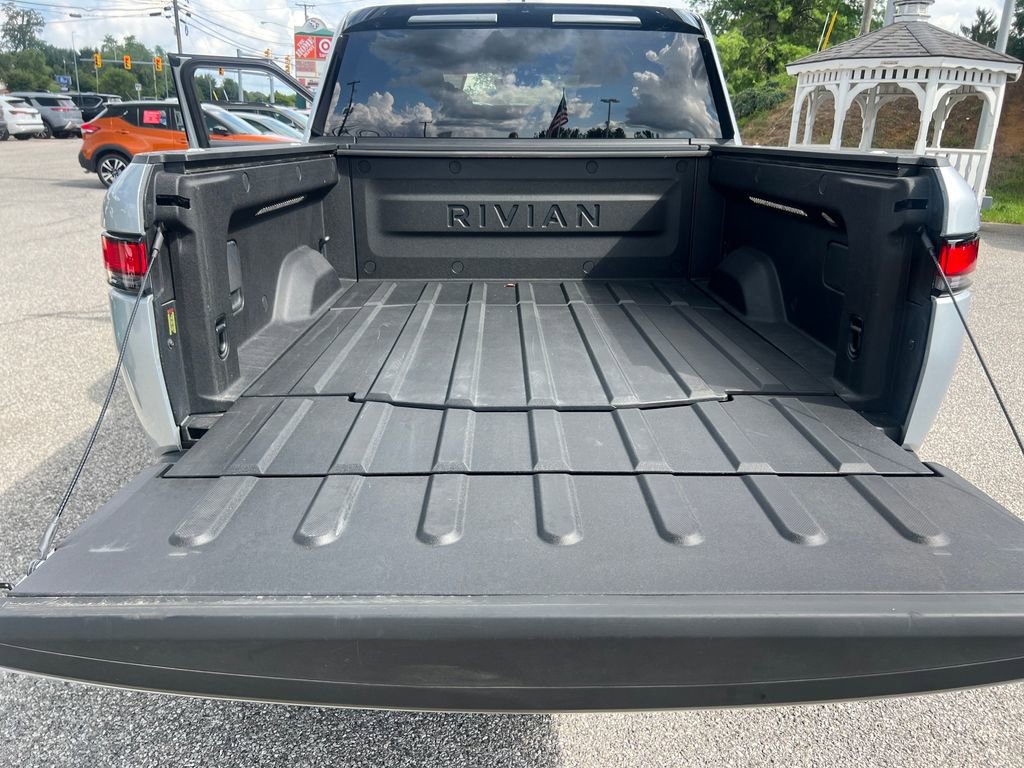 Used 2024 Rivian R1T Adventure image 23