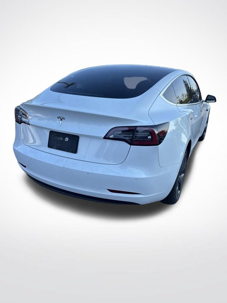 Used 2019 Tesla Model 3 Mid Range RWD image 14