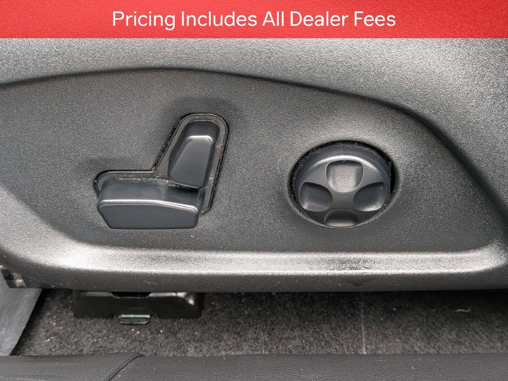Used 2019 Jeep Compass Latitude FWD image 20